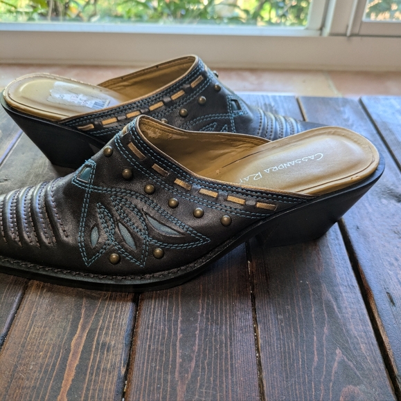 Western Southwestern Cowboy Boot Brown & Turquoise Leather Studded Mule Shoes 6 - Picture 3 of 5